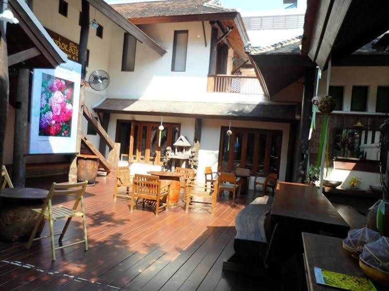 Amata Lanna Jangmuang Hotel Чиангмай Екстериор снимка